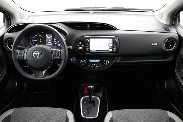 Toyota YARIS 1.5 Hybrid Y20 | Keyless | Cruise control | Climate control | Parkeercamera |