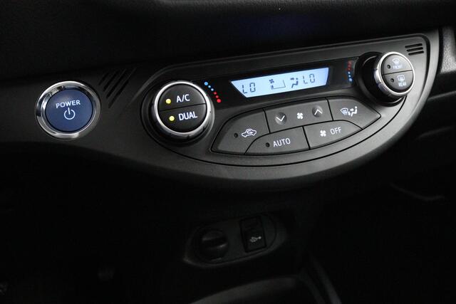 Toyota YARIS 1.5 Hybrid Y20 | Keyless | Cruise control | Climate control | Parkeercamera |