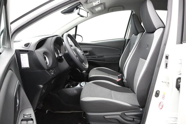 Toyota YARIS 1.5 Hybrid Y20 | Keyless | Cruise control | Climate control | Parkeercamera |