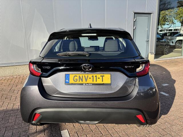 Toyota YARIS 1.5 Hybrid 115 Active Apple carplay, Android auto, Parkeercamera, Stootlijsten, Wielsloten