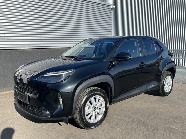 Toyota YARIS Cross 1.5 Hybrid Dynamic Edition Incl: AppleCarPlay / AndroidAuto, Navigatie, Parkeersensoren, Smart key, Privacy glass, Achteruitrijcamera, Adaptieve cruise control