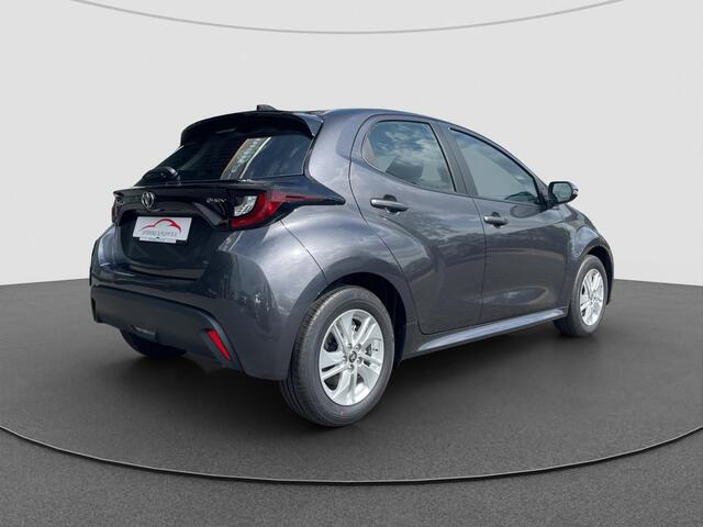 Toyota YARIS 1.5 Hybrid 115 Active Winterpack | PDC V+A | Carplay | ACC | NIEUW RIJKLAAR