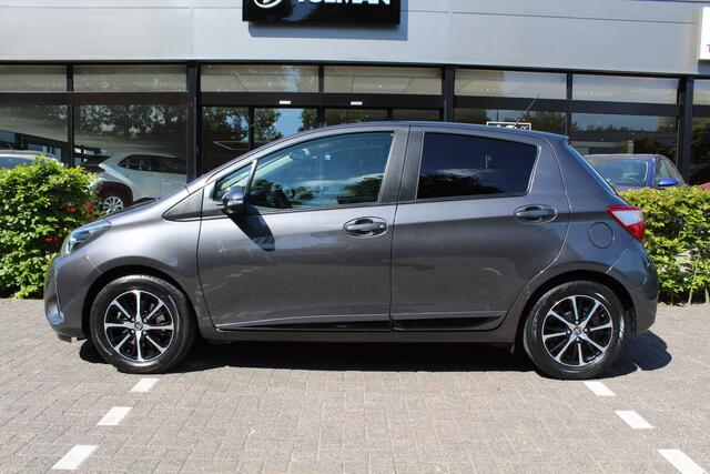 Toyota YARIS 1.5 VVT-i Dynamic | Rijklaar | Stoelverw. | Keyless | Camera | Clima | Cruise | LMV