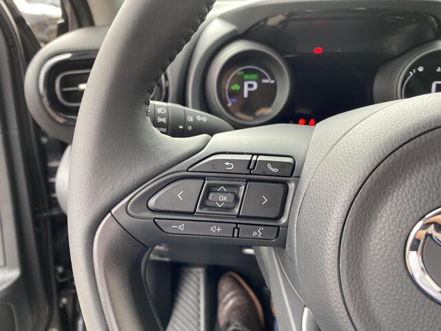 Toyota YARIS Cross 1.5 Hybrid 115 Active Comfort Pack