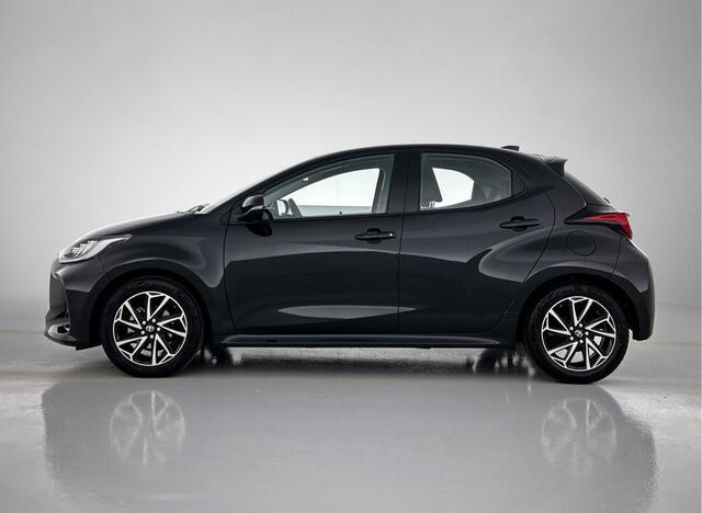 Toyota YARIS 1.5 VVT-i Dynamic | 1e Eigenaar | BTW'er | Apple Carplay / Android Auto | Camera | LM Velgen |
