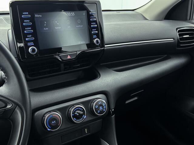 Toyota YARIS 1.5 VVT-i Dynamic | 1e Eigenaar | BTW'er | Apple Carplay / Android Auto | Camera | LM Velgen |
