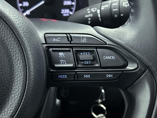 Toyota YARIS 1.5 Hybrid Active