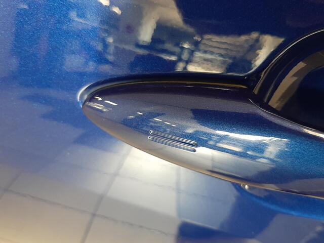 Toyota YARIS 1.5 Hybrid Executive Limited | Head-up | Sportstoelen | BSM