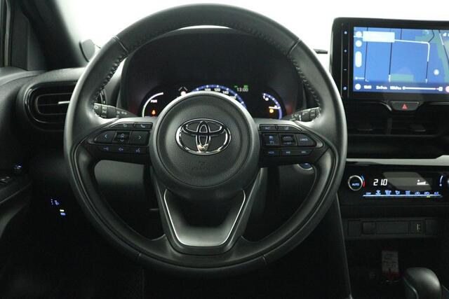 Toyota YARIS Cross 1.5 Hybrid Dynamic | Apple Carplay/Android Auto | Parkeercamera | Adaptieve Cruise-Control |