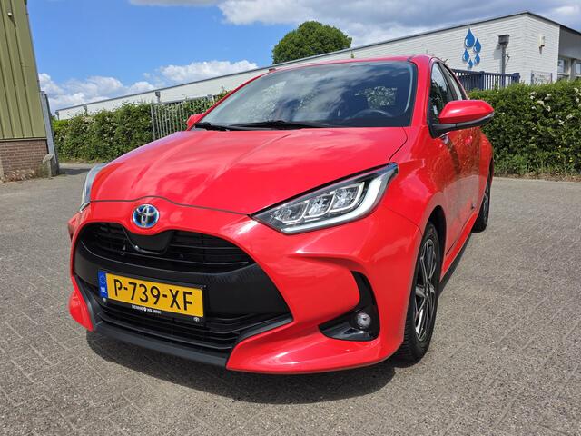 Toyota YARIS 1.5 Hybrid Dynamic, 1e Eig! Carplay! Camera! Zondag OPEN!