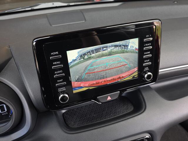 Toyota YARIS 1.5 Hybrid Dynamic, 1e Eig! Carplay! Camera! Zondag OPEN!