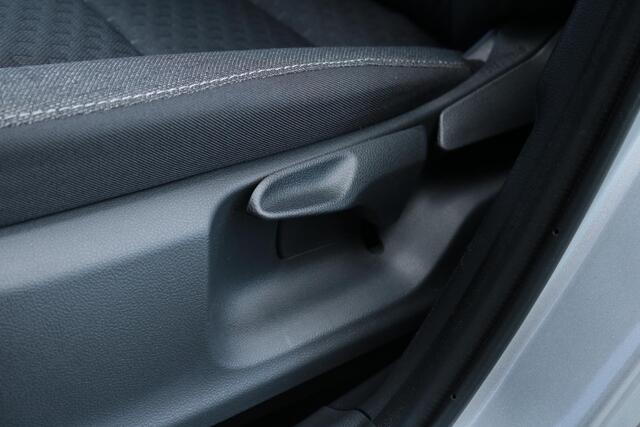Toyota YARIS Cross 1.5 Hybrid 115 First Edition Comfort Pack! Nieuw!