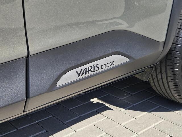 Toyota YARIS Cross 1.5 Hybrid Dynamic Carplay Navi Cam LM17