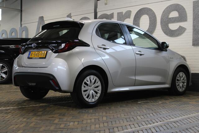 Toyota YARIS 1.5 Hybrid Active | Incl. 12 maanden garantie | 1ste eigenaar | 100% dealer onderhouden | Cruise control | Climate control | Lane assist | Parkeercamera |