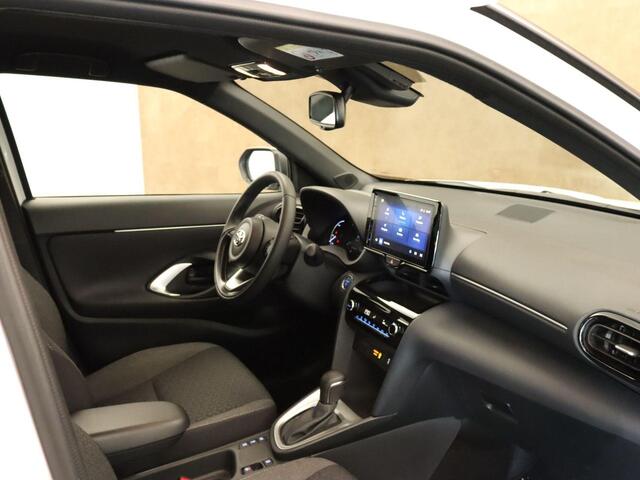 Toyota YARIS Cross 1.5 Hybrid Dynamic - ORIGINEEL NEDERLANDSE AUTO - AUTOMATISCHE AIRCO - APPLE CARPLAY/ANDROID AUTO - ADAPTIEVE CRUISE CONTROL - KEYLESS ENTRY/START - NAVIGATIESYSTEEM FULL-MAP - EXTRA GETINT GLAS ACHTER