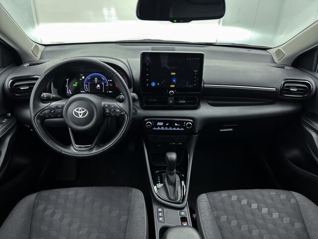 Toyota YARIS 1.5 Hybrid 115 First Edition