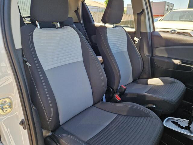 Toyota YARIS 1.5 Hybrid Dynamic