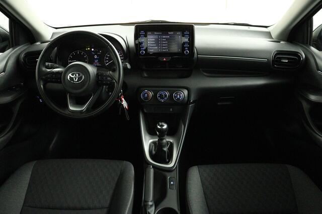 Toyota YARIS 1.5 VVT-i Active | Apple Carplay/Android Auto | Parkeercamera | Airco | Adaptieve Cruise-Control |
