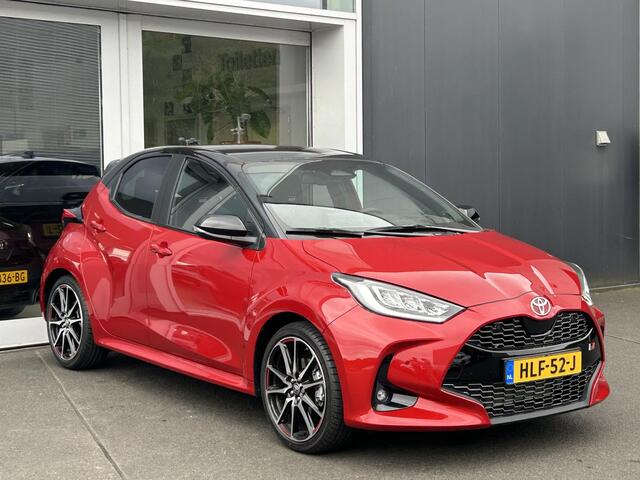 Toyota YARIS 1.5 Hybrid 130 GR Sport | GR Sport Plus | BSM | Panorama dak | Full-options | DEMO