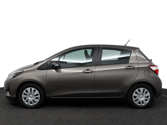 Toyota YARIS 1.5 Hybrid Comfort | Climate Control | Automaat | Radio CD Speler | Elektrische Ramen |