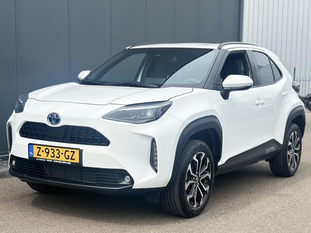 Toyota YARIS 1.5 Hybrid Dynamic / Navigatie