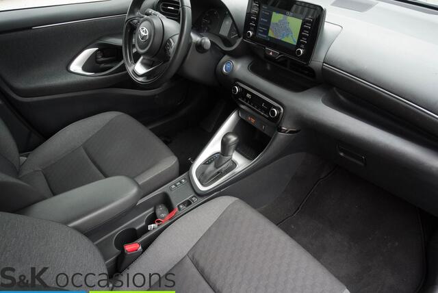 Toyota YARIS 1.5 Hybrid Active Keyless NAVI ACC
