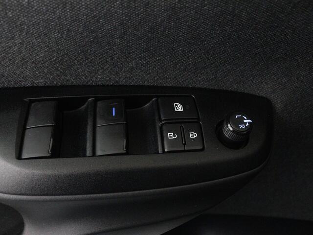 Toyota YARIS 1.5 Hybrid Dynamic