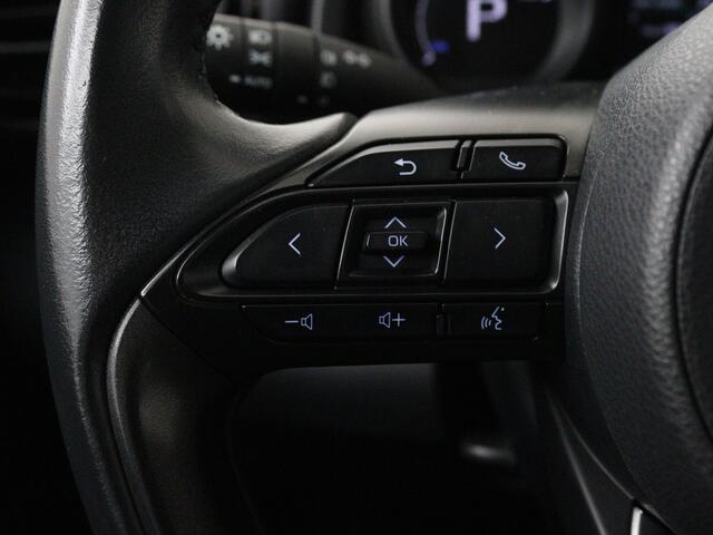 Toyota YARIS 1.5 Hybrid Dynamic