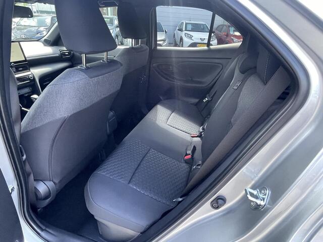 Toyota YARIS Cross 1.5 Hybrid 115 First Edition Comfort Pack