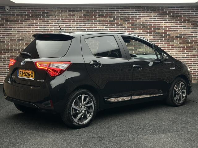 Toyota YARIS 1.5 Hybrid Premium Automaat Camera DAB Panorama Led
