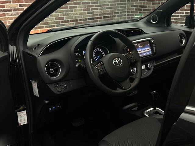 Toyota YARIS 1.5 Hybrid Premium Automaat Camera DAB Panorama Led