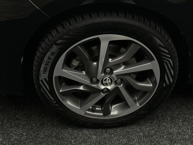 Toyota YARIS 1.5 Hybrid Premium Automaat Camera DAB Panorama Led