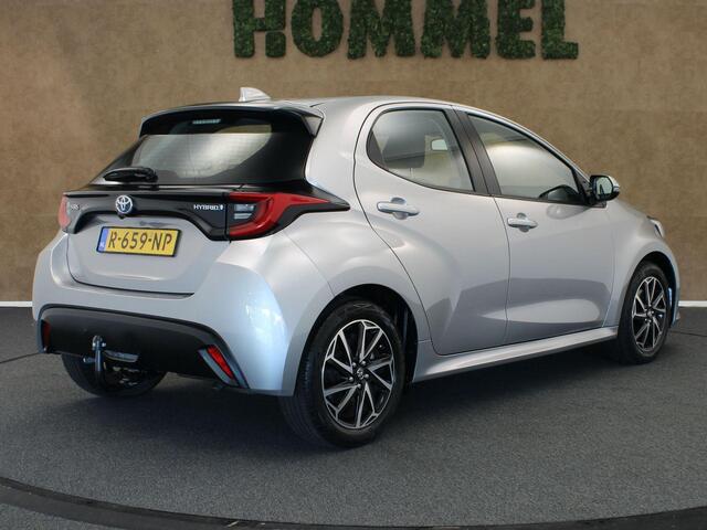 Toyota YARIS 1.5 Hybrid Dynamic - ORIGINEEL NEDERLANDSE AUTO - AFNEEMBARE TREKHAAK 450KG GEREMD TREKGEWICHT - ADAPTIVE CRUISE CONTROL - ACHTERUITRIJ CAMERA - APPLE CARPLAY/ANDROID AUTO - KEYLESS ENTRY & START
