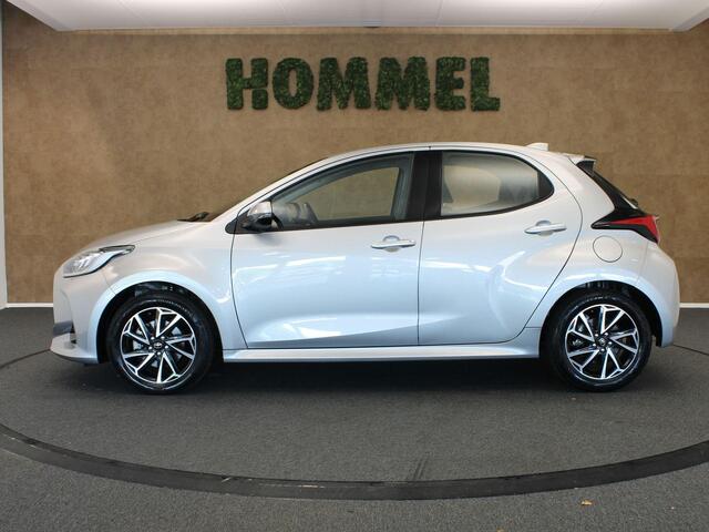 Toyota YARIS 1.5 Hybrid Dynamic - ORIGINEEL NEDERLANDSE AUTO - AFNEEMBARE TREKHAAK 450KG GEREMD TREKGEWICHT - ADAPTIVE CRUISE CONTROL - ACHTERUITRIJ CAMERA - APPLE CARPLAY/ANDROID AUTO - KEYLESS ENTRY & START