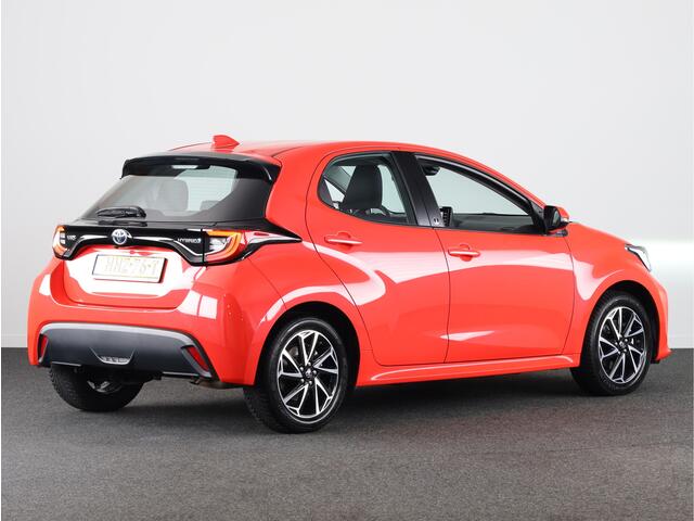 Toyota YARIS 1.5 Hybrid Dynamic Limited | Apple Carplay /- Android Auto | Stoelverwarming | Parkeercamera |