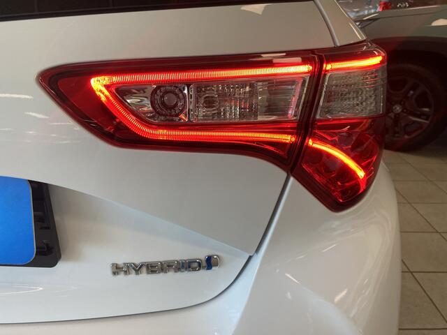 Toyota YARIS 1.5 Hybrid Dynamic Edition