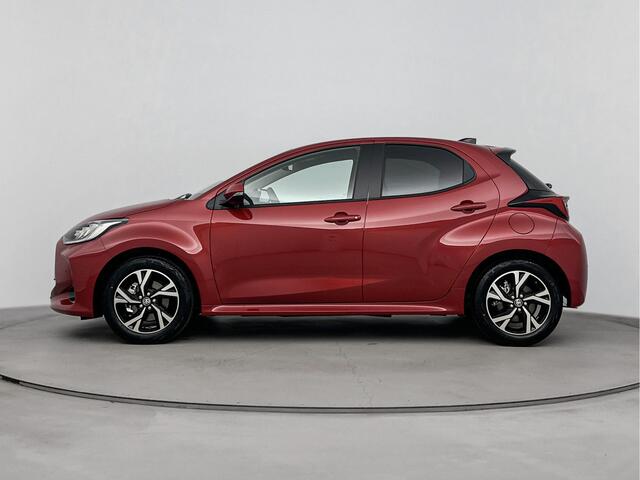 Toyota YARIS 1.5 Hybrid 115 Dynamic | Apple Carplay & Android Auto | Parkeercamera | | Direct leverbaar |