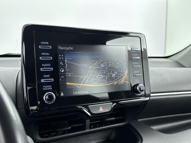 Toyota YARIS 1.5 VVT-i First Edition | Navigatie | Parkeercamera |