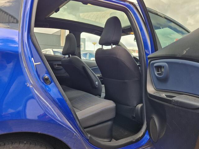 Toyota YARIS 1.5 Hybrid Bi-Tone Plus
