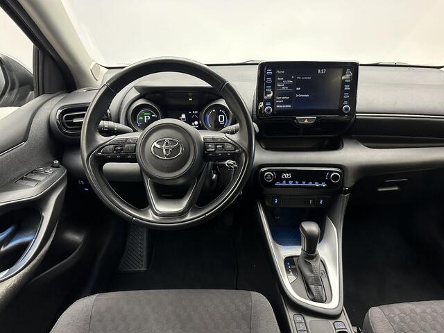 Toyota YARIS 1.5 Hybrid Dynamic | Cam Achter | 16'' LM velgen | Stoel Verw | Dealer onderhouden | Heel Zuinig