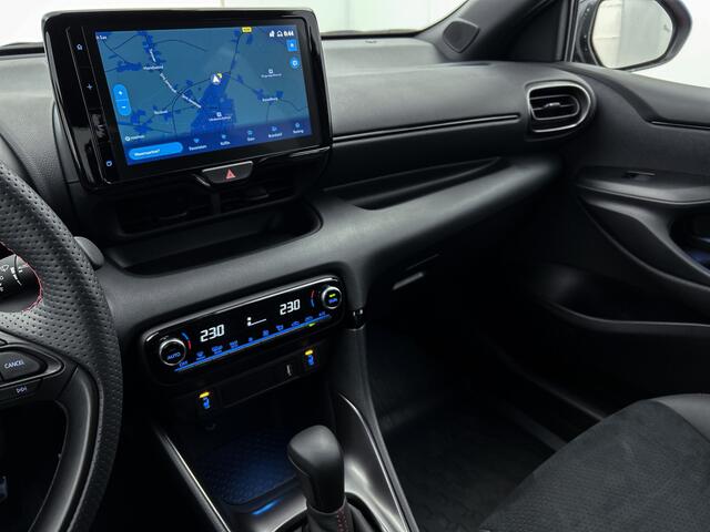 Toyota YARIS 1.5 Hybrid GR Sport Limited | Lichtmetalen Velgen | Climate Control | Cruise Control Adaptief |
