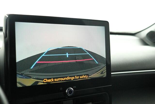 Toyota YARIS Cross 1.5 Hybrid 115 First Edition | Apple Carplay/Android Auto | Adaptieve Cruise-Control | Parkeercamera |