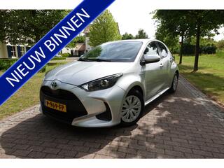 toyota-yaris-1.5-hybrid-active--ai