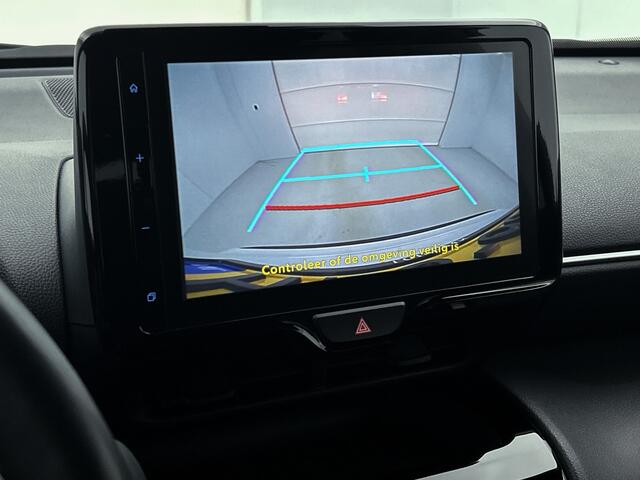 Toyota YARIS Cross Dynamic Plus | Panoramadak | Stoelverwarming | Stuurwiel verwarmd |