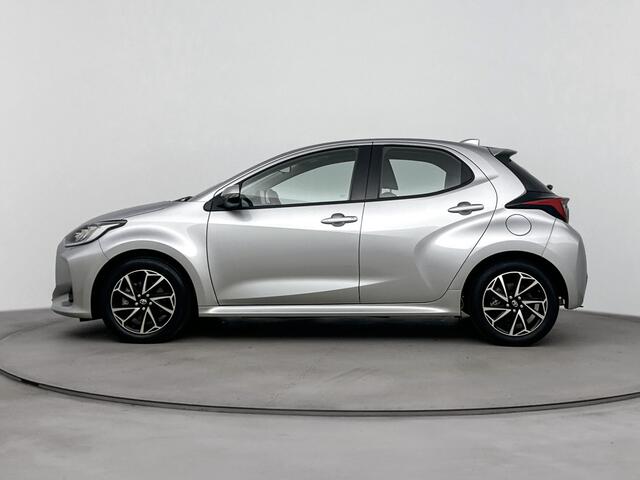 Toyota YARIS 1.5 Hybrid Dynamic | Cruise Control Adaptief | Airco | LM Velgen |
