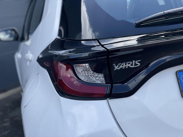 Toyota YARIS 1.0 VVT-i Comfort | Fabrieksgarantie tot 10 03 2027 |