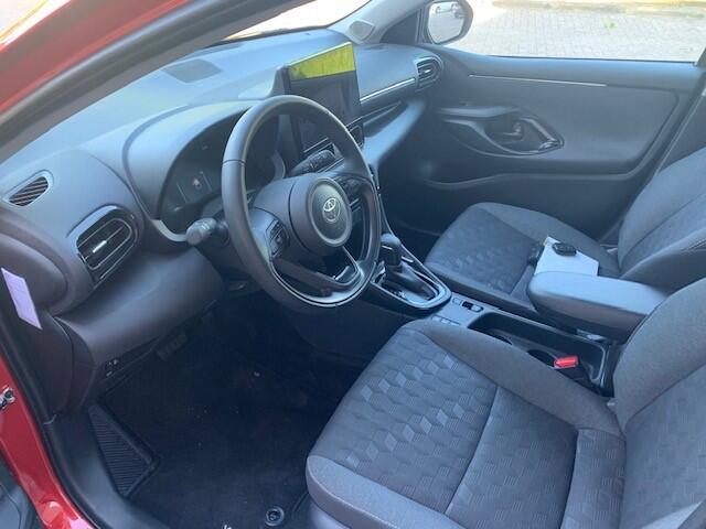 Toyota YARIS 1.5 Hybrid 115 First Edition