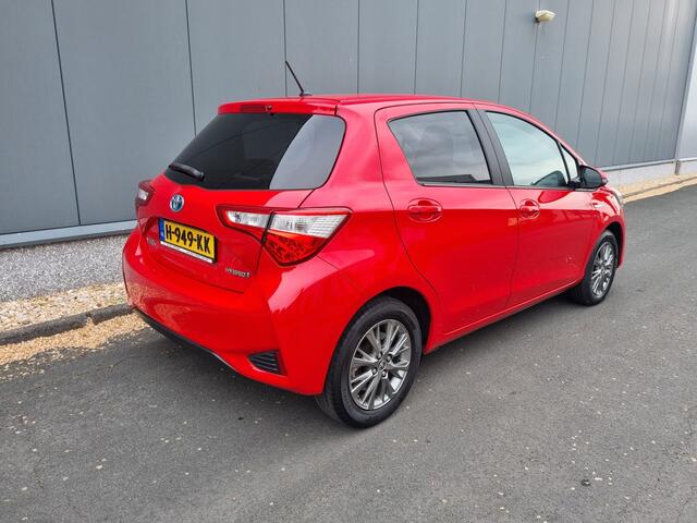 Toyota YARIS 1.5 Hybrid Dynamic | Apple carplay | Cruise | ECC | Camera