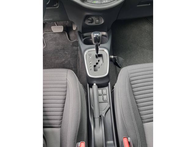 Toyota YARIS 1.5 Hybrid Dynamic | Apple carplay | Cruise | ECC | Camera