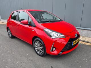 toyota-yaris-1.5-hybrid-dynamic--a